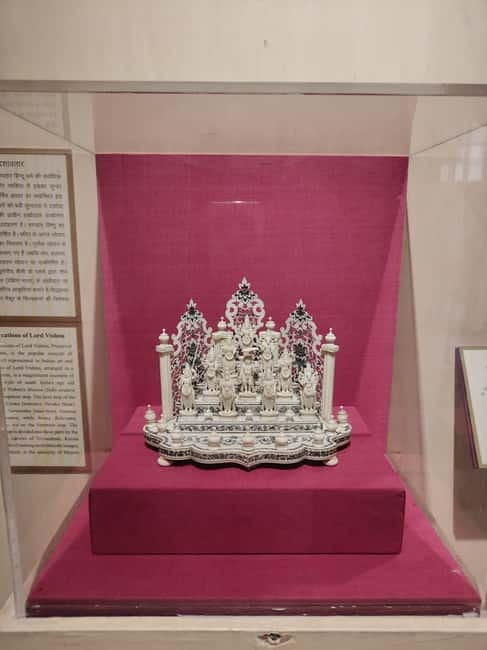 Delhi: National Museum Tour - Miniature Paintings Gallery: Small-Scale Craft With Big Storytelling