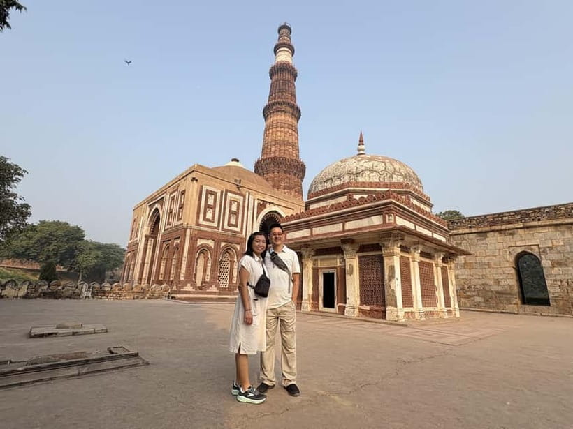 Delhi: Old and New Delhi Full or Half Day Guided Tour - Pickup and Drop-Off: Private, Air-Conditioned, and Built Around Your Day