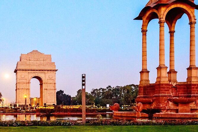 Delhi: Old and New Delhi Guided Full- or Half-Day Tour - Private Chauffeur in Delhi: The Fastest Way to Not Lose Your Day
