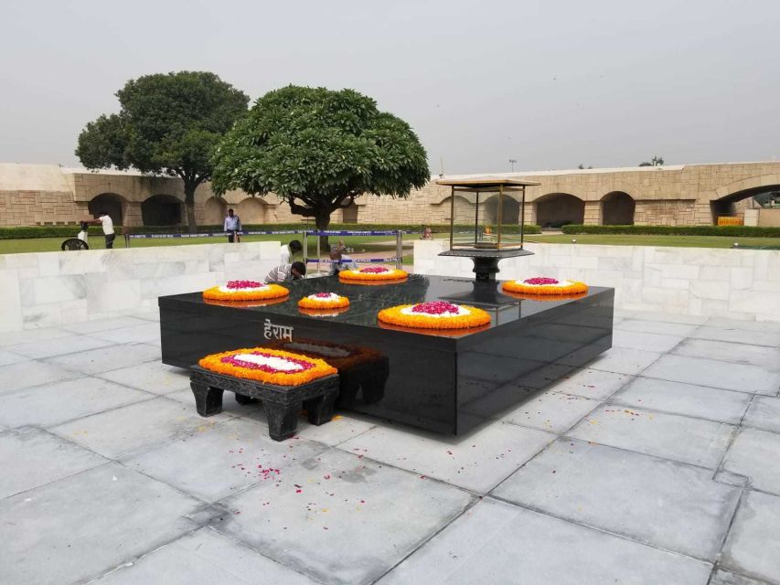 Delhi: Old and New Delhi One Day Tour - Key things that make this tour worth your time
