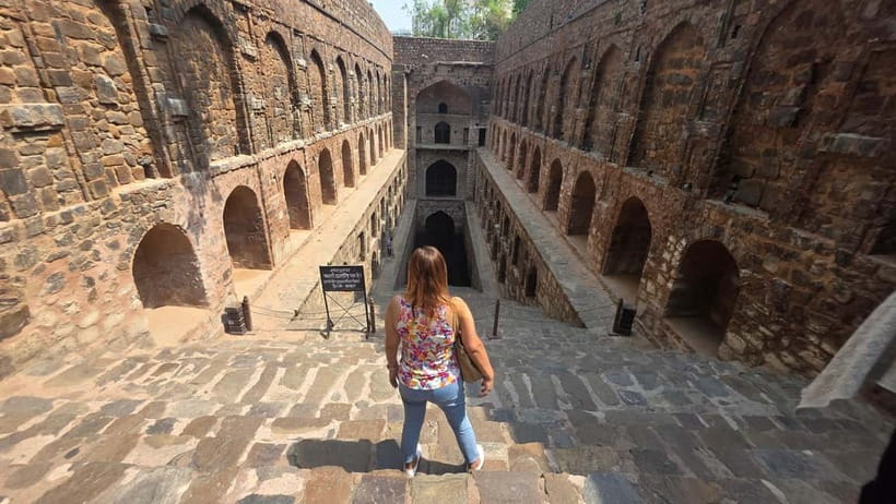Delhi: Old And New Delhi Private Full Day & Half Day Tour - A 5-hour mix of Old Delhi noise and New Delhi order
