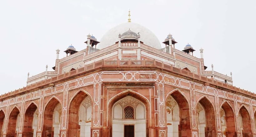 Delhi: Old and New Delhi Private Full or Half-Day Tour - Gurudwara Bangla Sahib: the donation kitchen detail I can’t ignore