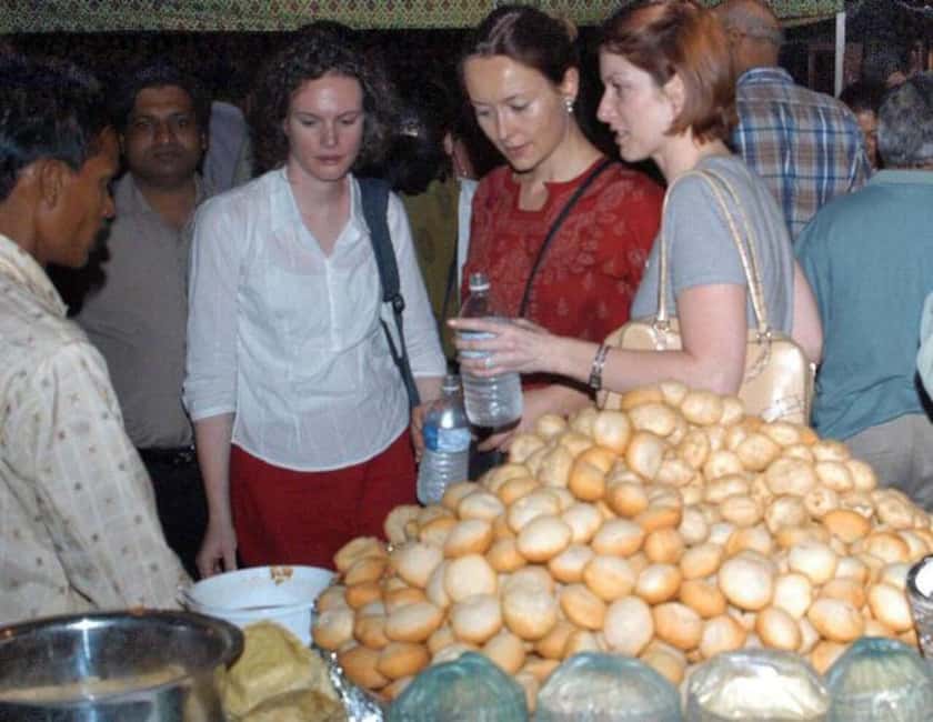 Delhi: Old Delhi City Street Food Tour - Why Old Delhi street food feels different when you roll in by rickshaw