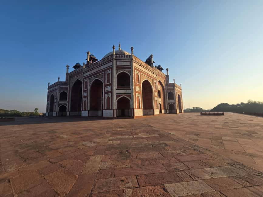 Delhi: Old Delhi & New Delhi Full & Half Day Private Tour - Laxmi Narayan Temple: Hindu worship with guided context