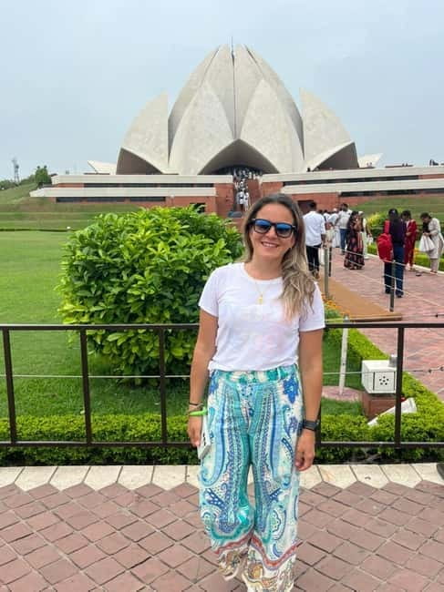 Delhi: Old & New Delhi Private Full Day or Half Day Tour - Jama Masjid: A Major First Stop That Sets the Tone