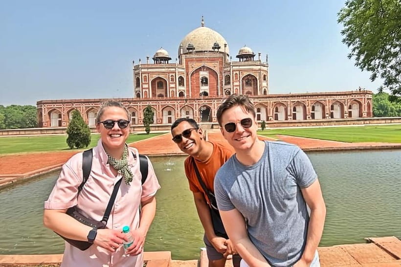 Delhi: Old & New Delhi Private Guided Full or Half-Day Tour - Hotel pickup and an air-conditioned car that protect your energy