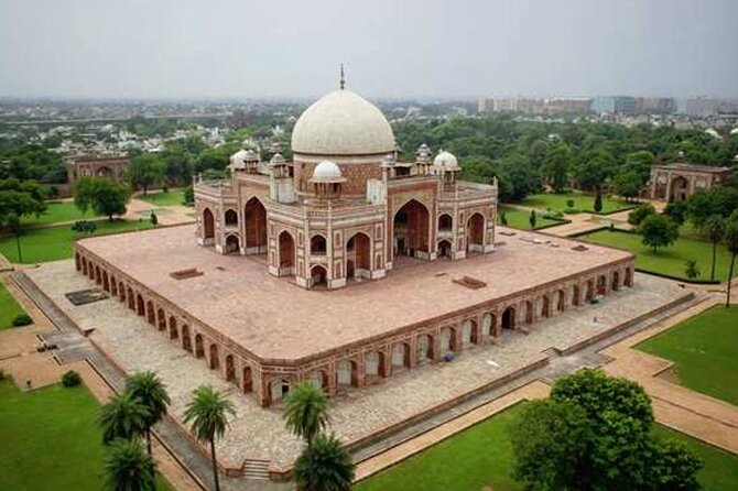 Delhi - Private Day Tour of New Delhi & Old Delhi - Red Fort: The Mughal Power Center, Not Just a Wall