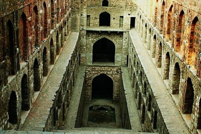 Delhi: Private Half-Day Tour of New Delhi & Old Delhi - Jama Masjid: The Mosque Stop That Gives You Meaning, Not Just Photos