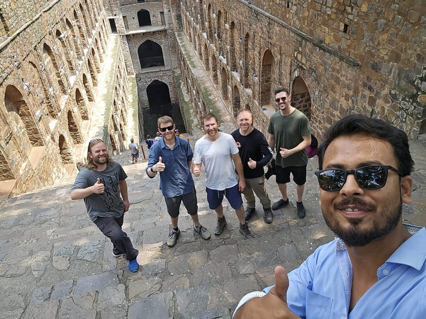 Delhi: Private Old and New Delhi Full or Half Day Tour - Lotus Temple vs Humayun Tomb on Mondays