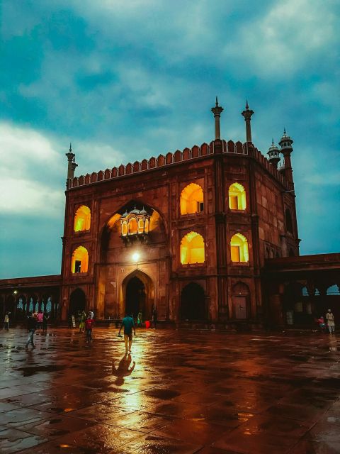 Delhi: Private Old & New Delhi Half or Full-Day Tour - Price and Logistics: Is $14 Really a Good Deal?