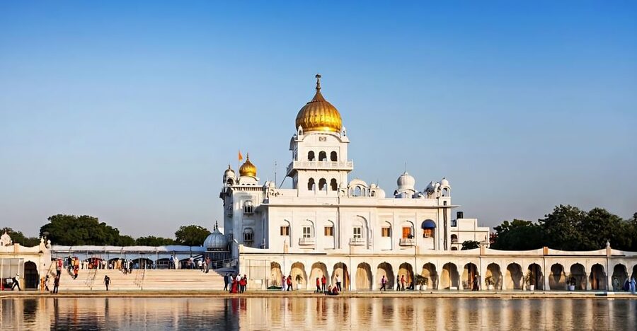Delhi: Private Old & New Delhi Tour - Full or Half-Day tour - The Rickshaw Ride and Spice Market: Where the Tour Gets Real