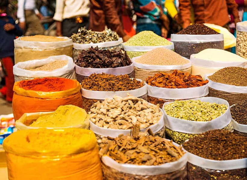 Delhi: Private Shopping Tour with a Local Guide and Transfer - Khari Baoli: Asia’s Spice, Dried Fruit, and Tea Wholesale Market