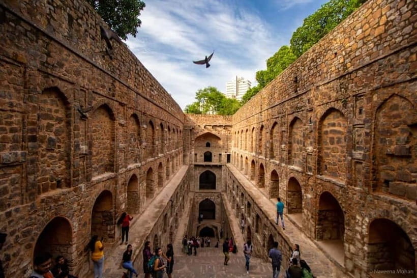Delhi: Private Tour of Old and New Delhi with Hotel Pickup - Old Delhi: Jama Masjid and Chandni Chowk in the same breath