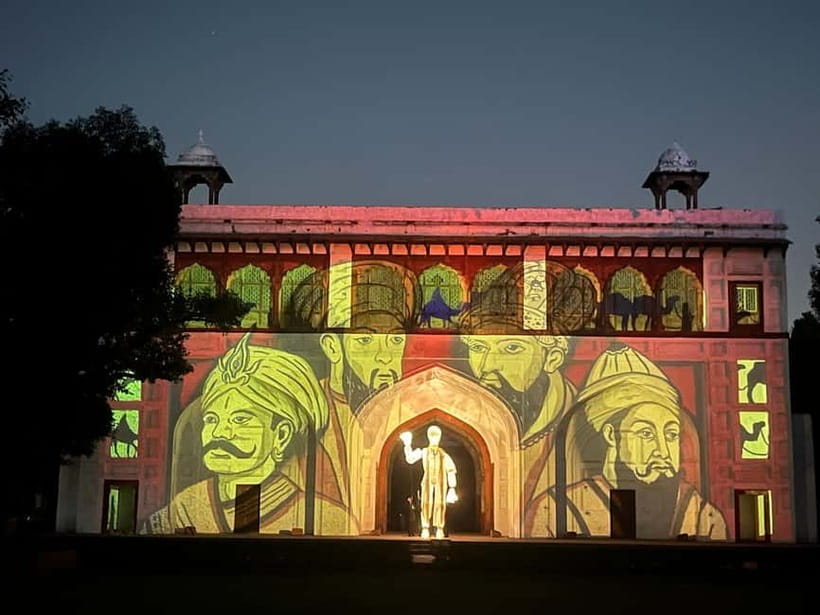 Delhi: Red Fort 2 Hour Light & Sound Show with Private Guide - Hotel Pickup to Red Fort Gates: The Logistics That Save Your Evening