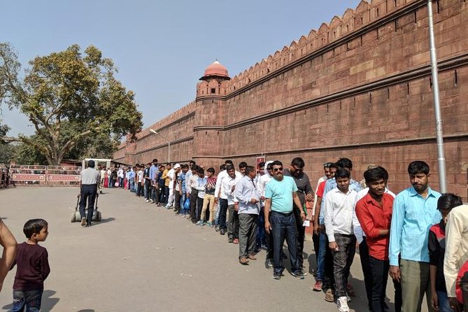 Delhi: Red Fort Skip-the-Line Entrance Ticket - Your guide’s job: turning stone and motifs into a story