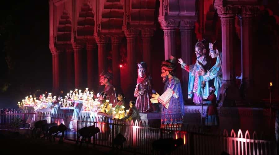 Delhi's Red Fort: 2-hour Guided Evening Light & Sound Show - Photos and comfort in an open-air nighttime show
