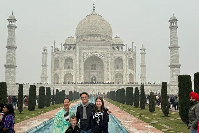 Delhi: Same Day Taj Mahal & Agra Fort Tour with Baby Taj & Lunch - Taj Mahal timing: what you really get from 3 hours inside