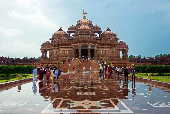 Delhi Shopping Tour: Top Bazaars, Crafts & Souvenir Finds - A shopping plan you build with your guide