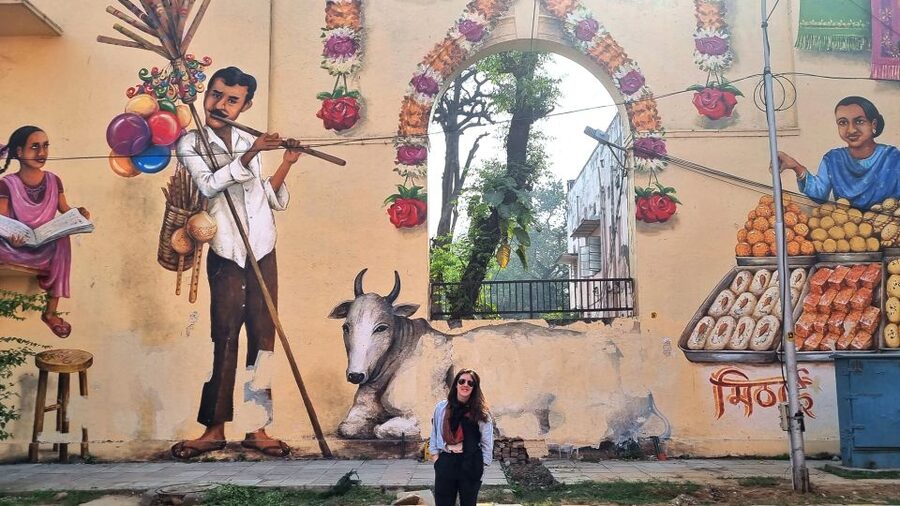 Delhi Street Art Tour: Explore the Murals & Visit a Stepwell - Guided Mural Walk with Faizy: How You Read the Walls