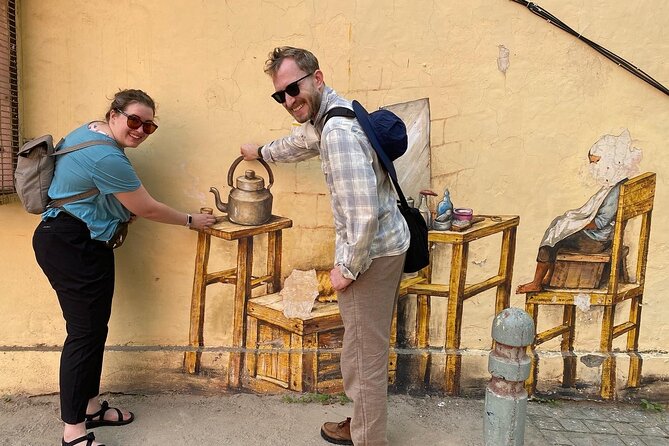 Delhi Street Art Walk in Lodhi Art District with Chai & Food - How the 1.5-hour flow keeps it fun (not rushed)