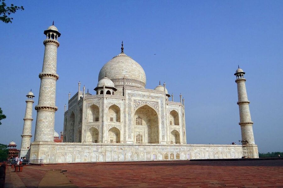 Delhi: Taj Mahal and Agra Private Day Trip with Hotel Pickup - Agra Fort (Akbar’s 1565 fort): where the day gets real