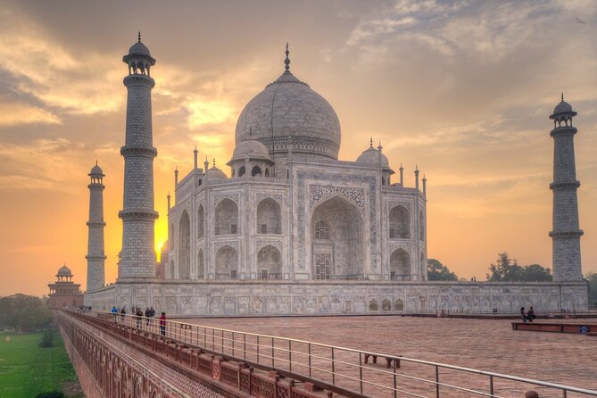 Delhi: Taj Mahal Sunrise & Agra Private Day Tour With Transfers - How the Sunrise Timing Changes the Taj Mahal Experience