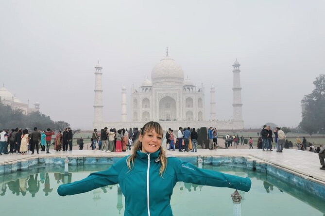 Delhi to Taj Mahal and return - Transportation with Tour Guide. - A 6:00 a.m. start that actually pays off