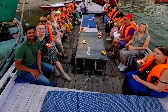 Delhi to Varanasi: Tour to the Sacred Ganga Aarti Ceremony - Return to Delhi: express train at 15:00 and arrival around 23:00