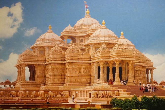 Delhi: Visits to Swaminarayan Akshardham with guide & transfers - Dress Code and the Security Rules That Catch People Off Guard