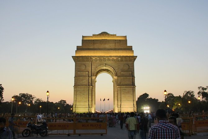 Discover the Majestic Duo: Delhi & Agra in 3 Days - Getting oriented fast in Old Delhi: Chandni Chowk by tuk-tuk