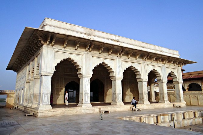 Discover the Majestic Duo: Delhi & Agra in 3 Days - What the guides and drivers add (and why it shows up in reviews)