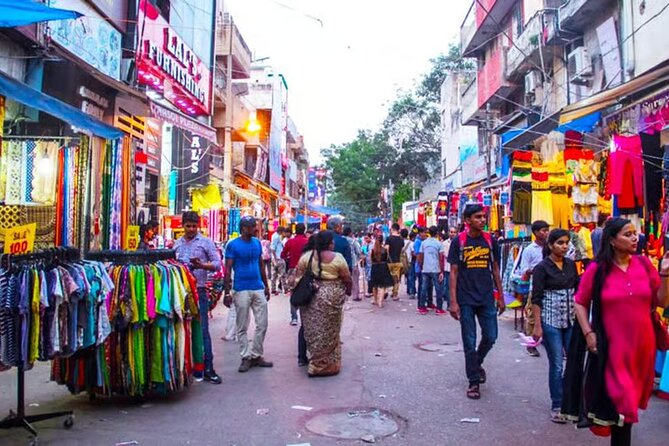 Enjoy 10 cultural activities of India all at one place in Delhi - Bollywood dance and yoga: your body learns first