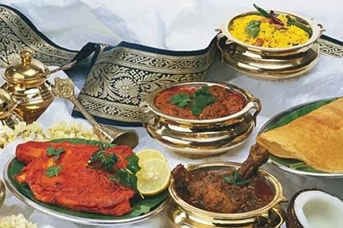 Enjoy South Indian Cuisine At Dakshin - Sheraton New Delhi with Private Transfer - Busy lunch and dinner realities in Delhi