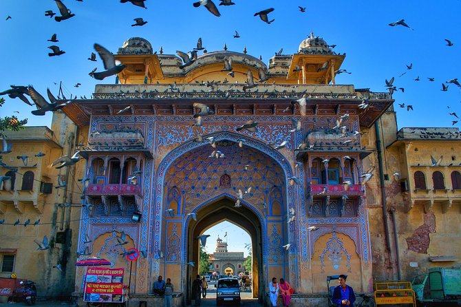 Essence of India with Varanasi with domestic flight - First morning in Delhi: Akshardham, Gandhi, and a taste of temple life
