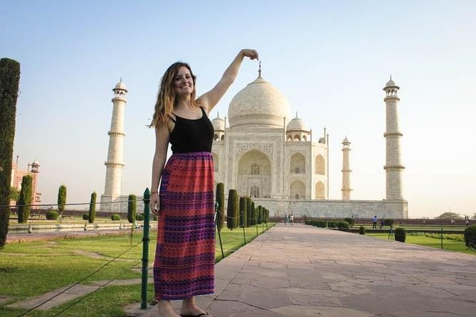 Expeditions India & Bhutan 12 Days - Day 1 arrival: landing in Delhi and getting oriented
