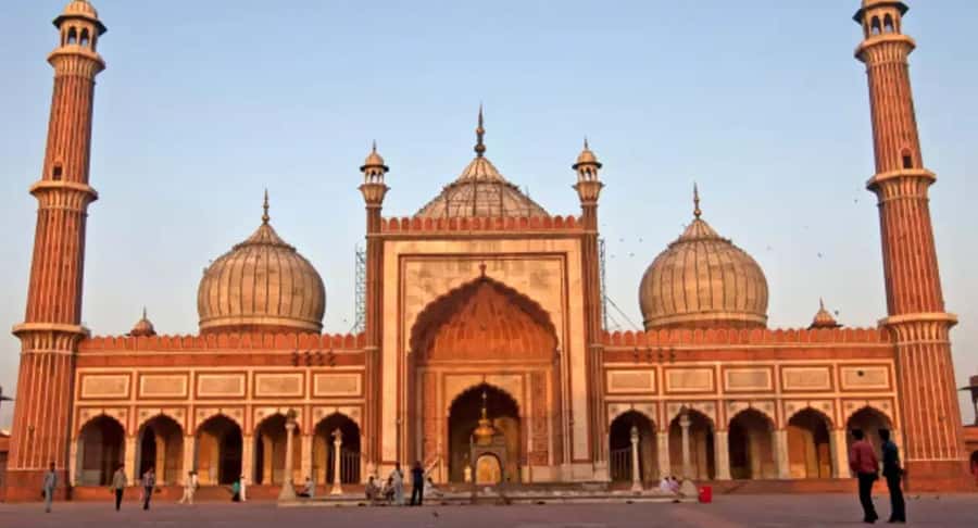 Explore Chandni Chowk: Old Delhi Private Tuk Tuk & Food Tour - Price and logistics: what $27 buys you (and what it doesn’t)