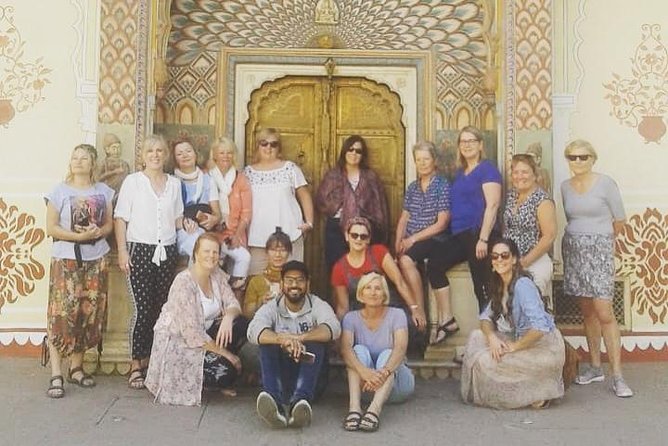 Five-Day Private Golden Triangle Tour (Delhi Agra and Jaipur) From New Delhi - Day 1 in Delhi: Qutub Minar, Lotus Temple, and India Gate