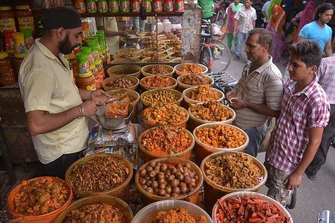 Food Tour- Eat and explore Old & New Delhi with our amazing guide Rahul - Khari Baoli and Nai Sarak: the spice market you can smell