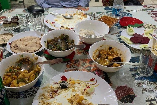 Food Tour- Eat and explore Old & New Delhi with our amazing guide Rahul - Who should book this Old and New Delhi food tour?