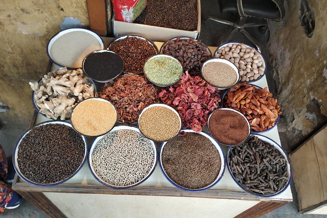 Food Tour to Old Delhi with a Local - Meet at Connaught Place, then slide into Old Delhi by metro