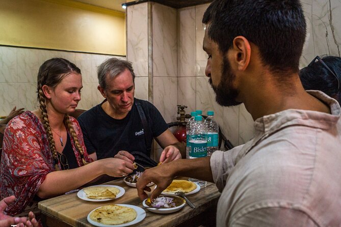 Food Walk With Chef Rajeev - Chandni Chowk: Old Delhi Markets, Street Food, and Timing Your Shots (Stop 2)