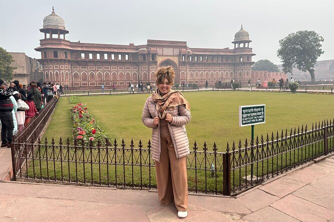 Four-Day Luxury Golden Triangle Tour to Agra & Jaipur From Delhi - Getting around: car size options and why the driving plan matters