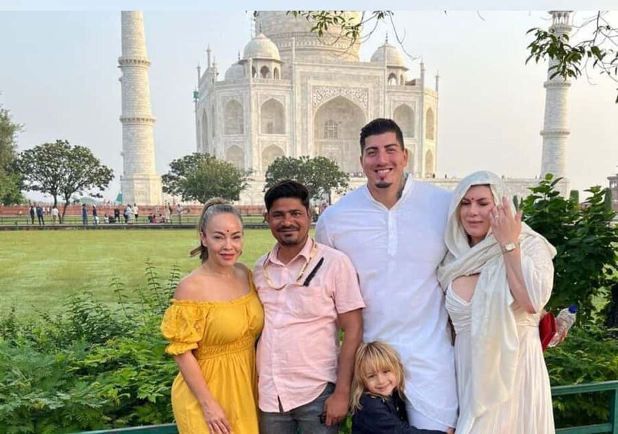 From Delhi: 2 Days Taj Mahal & Agra Tour With Fatehpur Sikri - Mehtab Bagh and sunset views: seeing the Taj from the river side