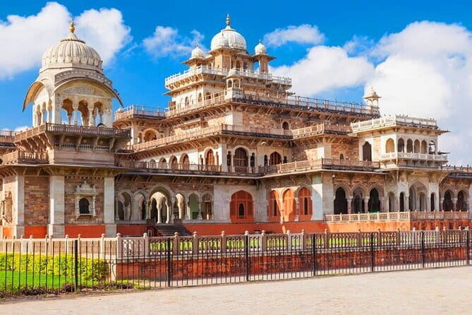 From Delhi : 3 Day Private Luxury Golden Triangle Tour By Car - Golden Triangle by Private Car: Why It Works