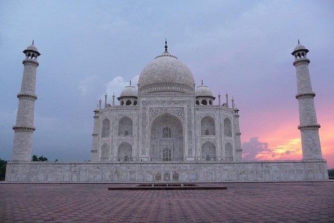 From Delhi : 3 Day Private Luxury Golden Triangle Tour By Car - Guides, Drivers, and What Private Luxury Actually Means