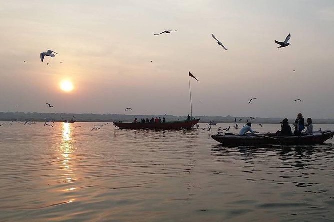 From Delhi: 3-Day Private Tour to Taj Mahal and Varanasi - Ganga Aarti Night and the Sunrise Boat Ride: Two Views of the Same River