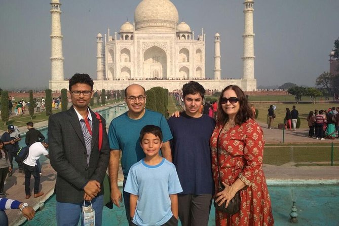 From Delhi: 3 Days Golden Triangle tour (Delhi, Agra & Jaipur) - Taj Mahal with less walking: how the battery bus changes the visit