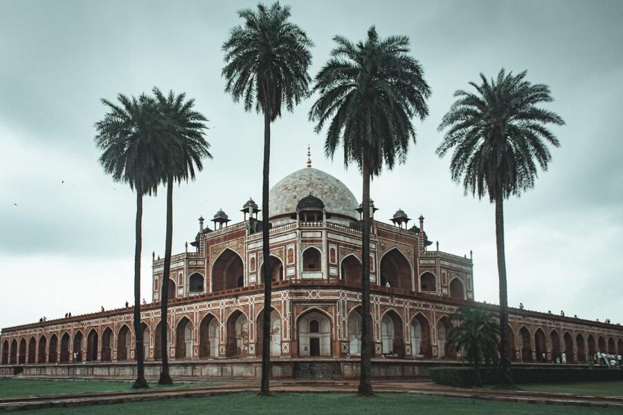 From Delhi: 3-Days Golden Triangle with Fatehpur Sikri - Day 1 in Delhi: Qutub Minar, Humayun’s Tomb, Jama Masjid, and more