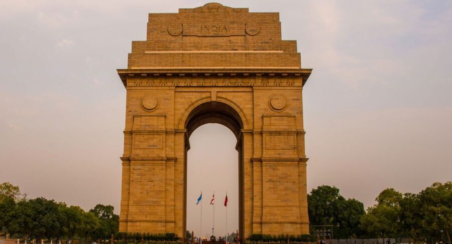 From Delhi: 3-Days Private Golden Triangle Tour with Hotel - Day 2 in Agra: sunrise Taj Mahal plus Agra Fort