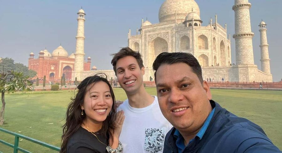 From Delhi: 3-Days Private Golden Triangle Tour with Hotel - Day 1 in Delhi: Old Delhi sights, New Delhi monuments, and the Chandni Chowk ride